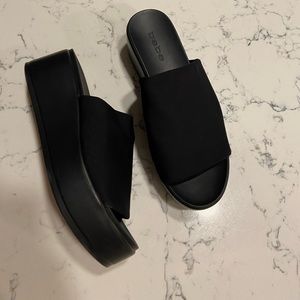 Bebe platform slides